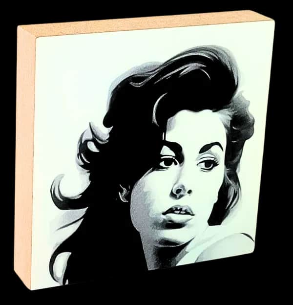 Famous Dead Singers Holzbild Amy Winehouse